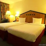 Ramada By Wyndham Hotel 3*