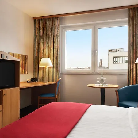 Ramada By Wyndham 3*