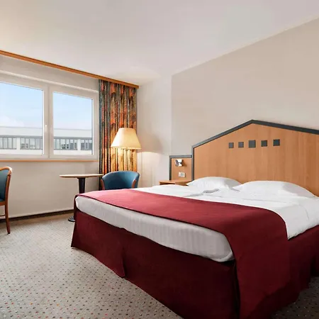 Ramada By Wyndham