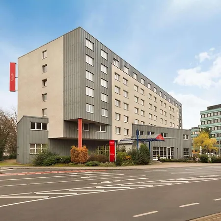 Ramada By Wyndham Bottrop