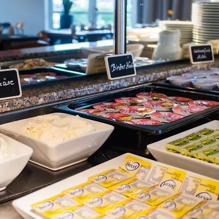 Ramada By Wyndham 酒店