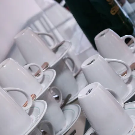 Ramada By Wyndham 酒店 3*