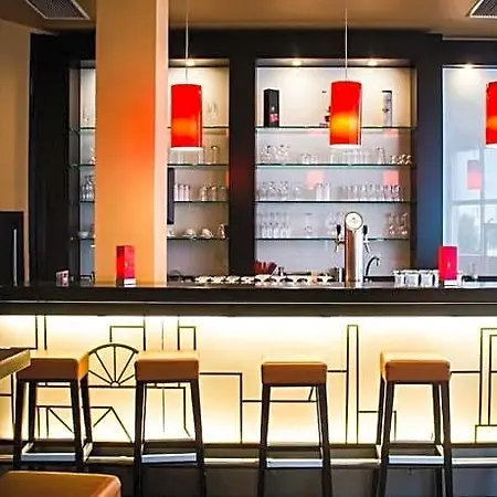 Ramada By Wyndham 3*