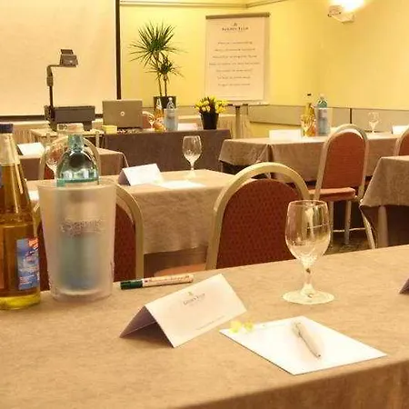 Ramada By Wyndham 3*