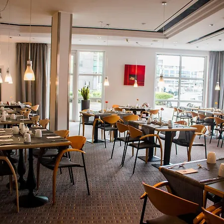 Ramada By Wyndham 酒店 3*