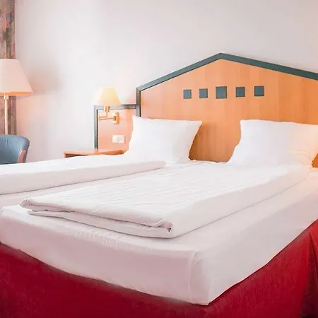 Ramada By Wyndham Bottrop