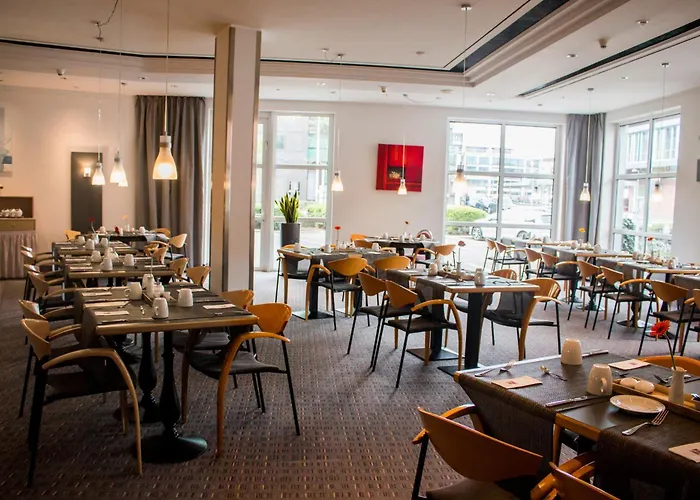 Ramada By Wyndham Hotel 3*