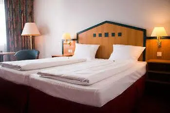 Ramada By Wyndham 3*