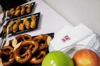 Ramada By Wyndham Hotel Bottrop