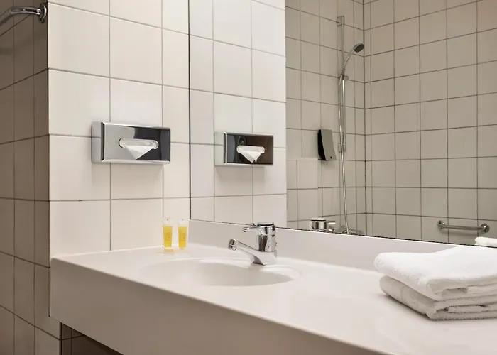 Ramada By Wyndham Hotel Bottrop